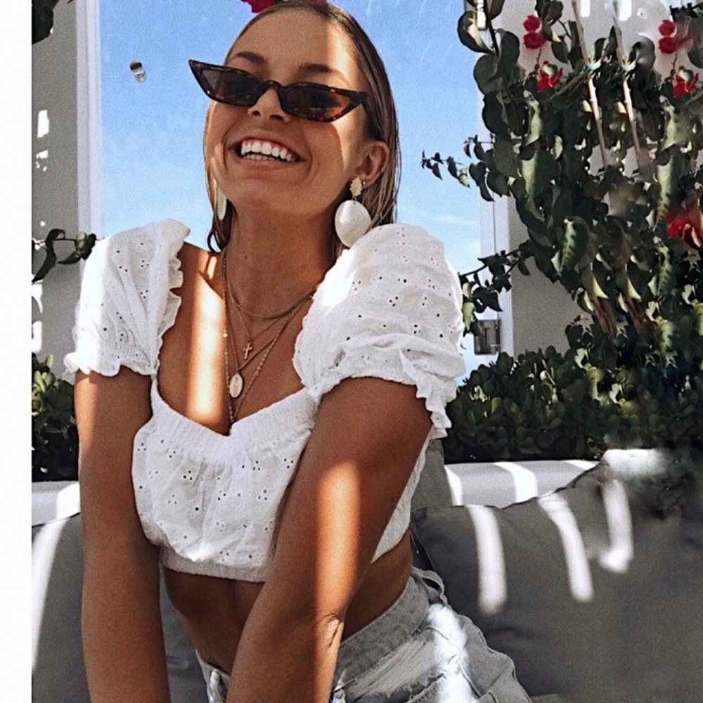 Brand New Retro Skinny Cat Eye Sunglasses